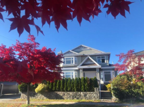 7 Bedrooms in the Heart of Vancouver